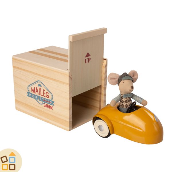 auto-metallo-giallo-topini-garage-legno-maileg-16-0727-01-mouse-car-regalo-negozio-giocattoli-toys-genova-centro-gioco-educativo_2
