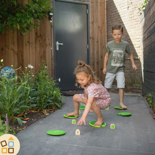 Wobbly Path - Ninfee Traballanti