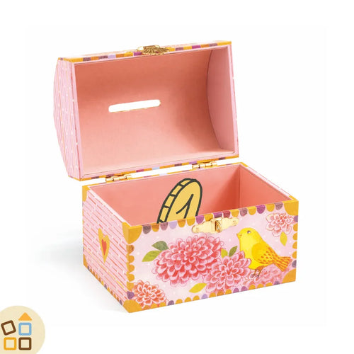 Dettaglio del salvadanaio aperto 