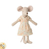 topi-topina-mamma-vestito-2025-maileg-17-5300-00-personaggi-casa-bambole-miniatura-regalo-negozio-giocattoli-toys-megastore-genova-centro-gioco-educativo